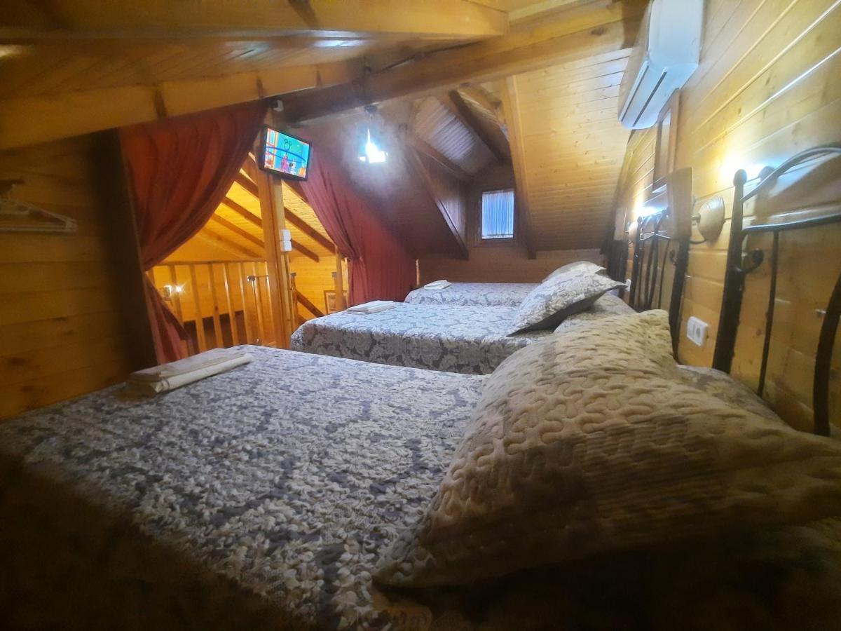 Cabanas De Madera El Rinconcillo Arroyo Frio Eksteriør billede